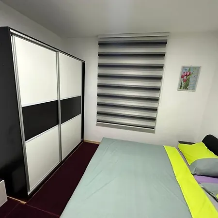 1 Bedroom Flat With Free Parking In Mostar A Exterior photo