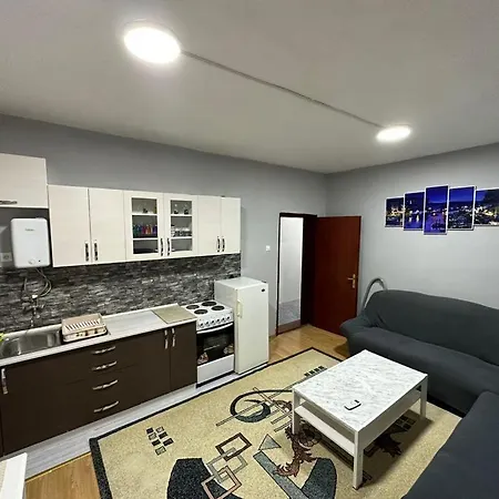 1 Bedroom Flat With Free Parking In Mostar A Exterior photo