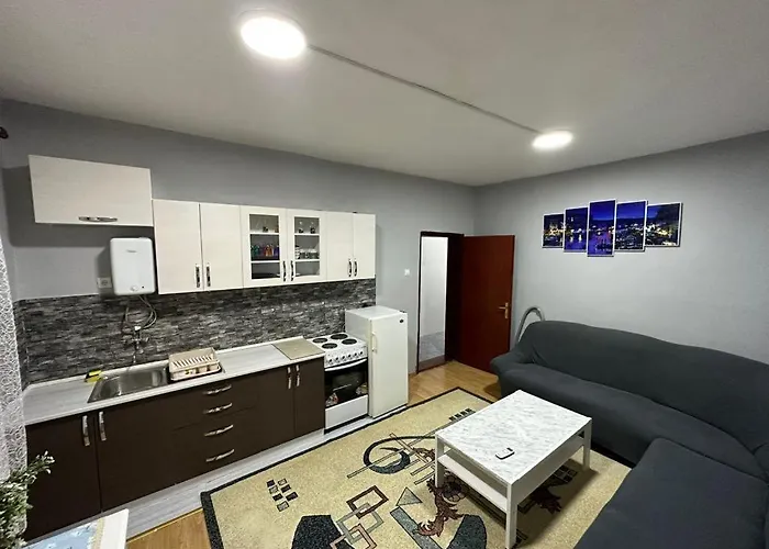 1 Bedroom Flat With Free Parking In Mostar A